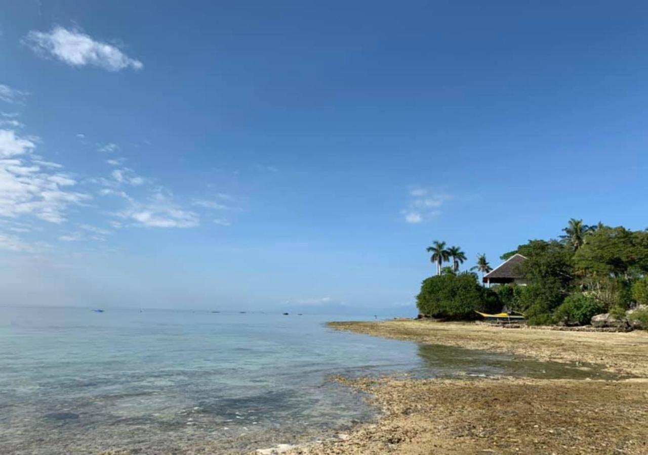 Sambag Hideaway Bungalows Moalboal Esterno foto