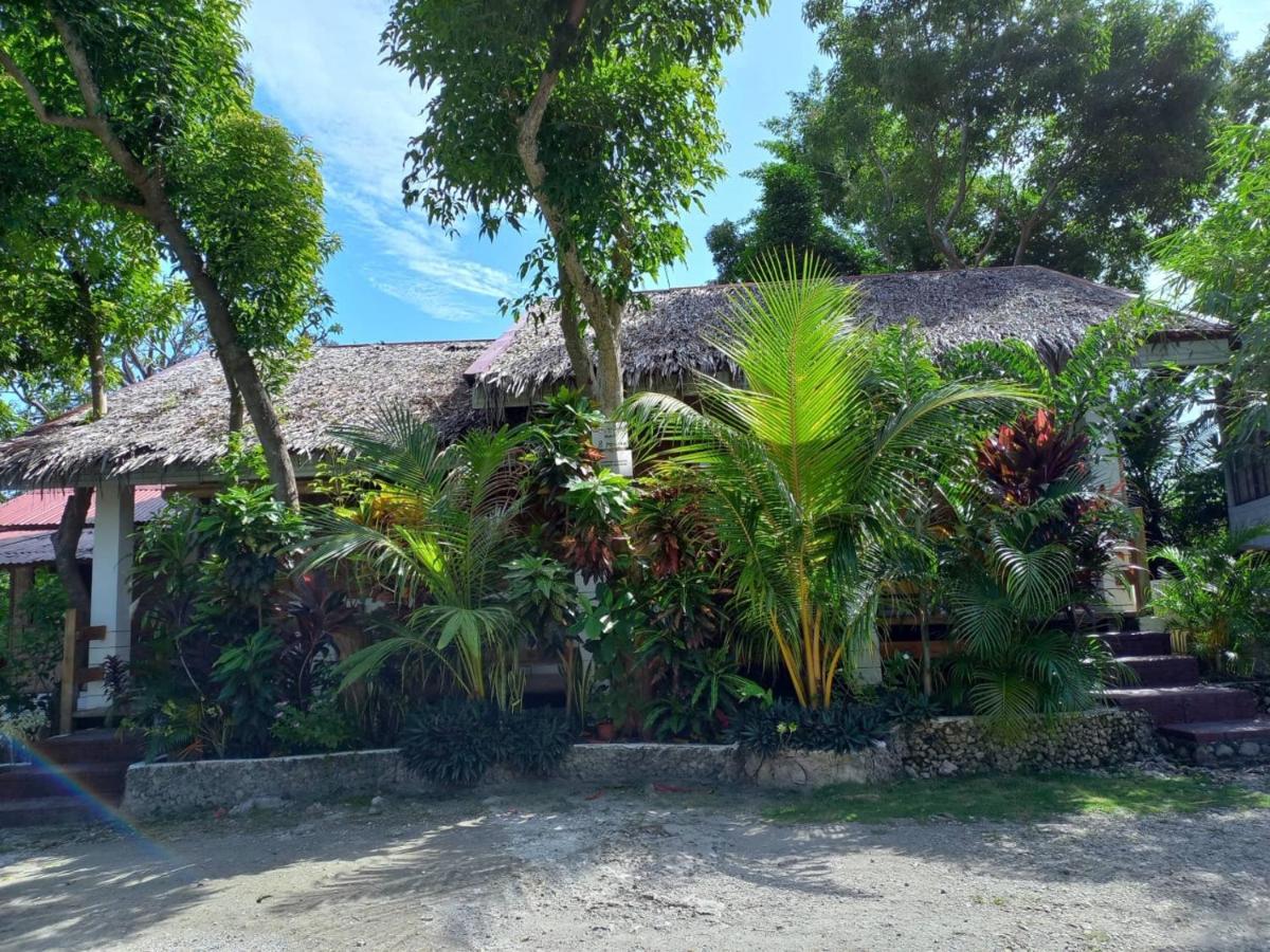 Sambag Hideaway Bungalows Moalboal Esterno foto